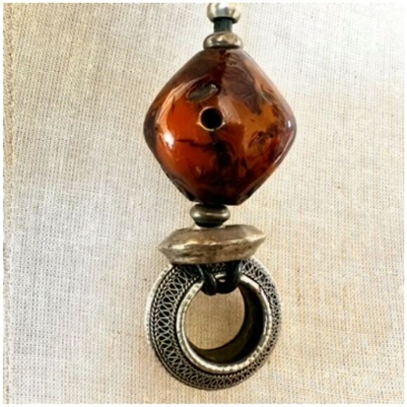 Brown and silver pendant necklace on cord - Picture 4 of 8